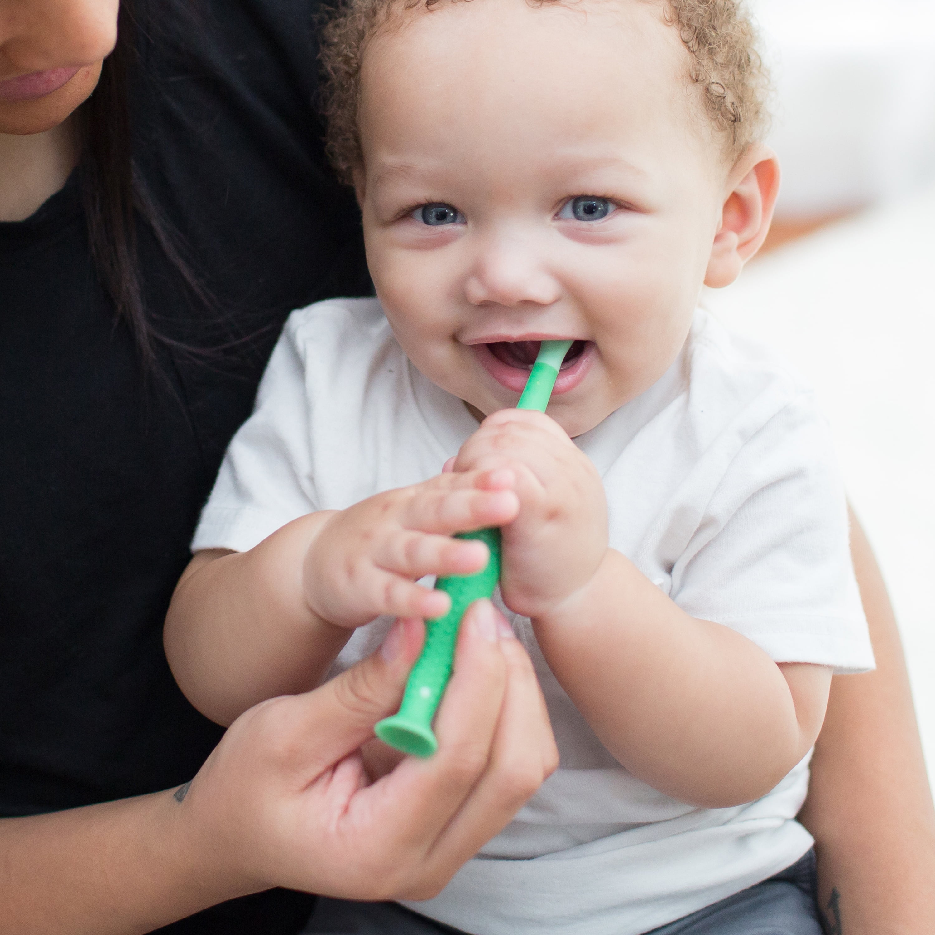 Dr. Brown's Toddler Toothbrush with Soft Bristles, Green Crocodile, BPA-Free, Ages 1-4 Years, 1-Pack