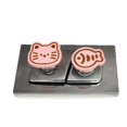 thumbnail image 1 of Lindo gatito y pez botón de descarga del inodoro | Herramienta imprescindible for el cuidado de las uñas y la decoración del baño., 1 of 2