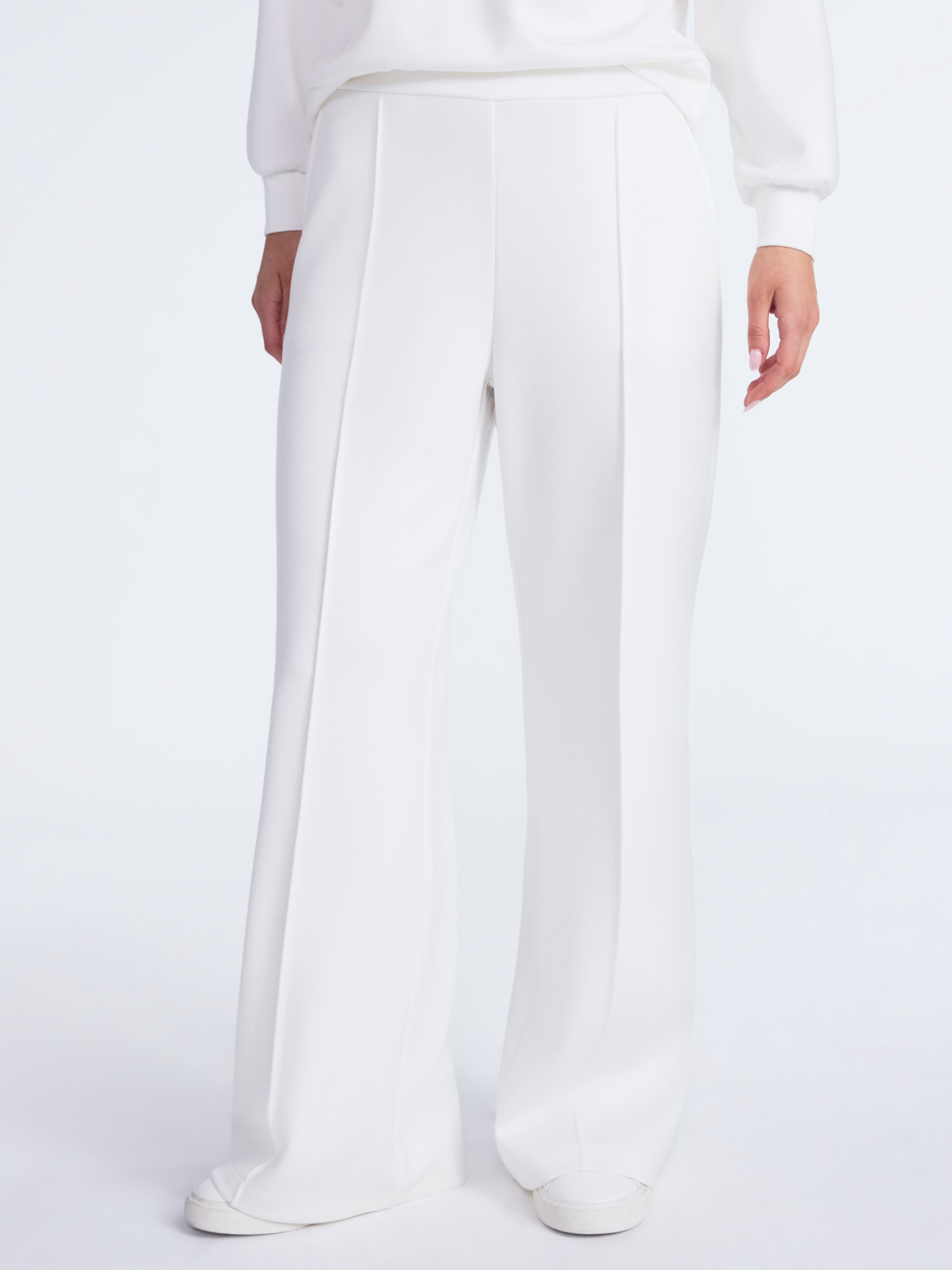 Scoop Women’s and Women’s Plus New Scubaknit Seamed Sweatpants, Regular and Short Lengths, Sizes XS-4X
