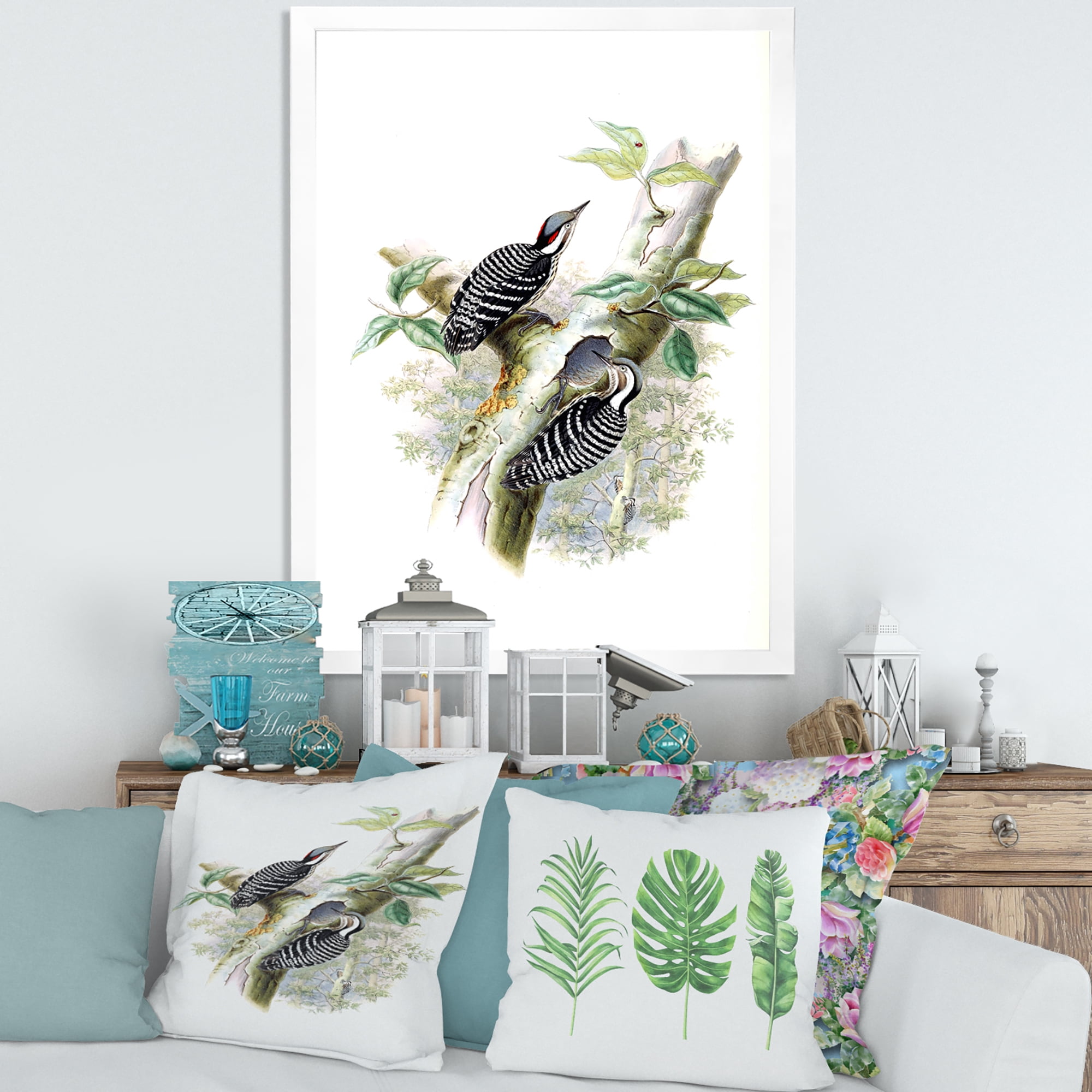 Designart 'Ancient Birds In The Wild V' Traditional Framed Art Print