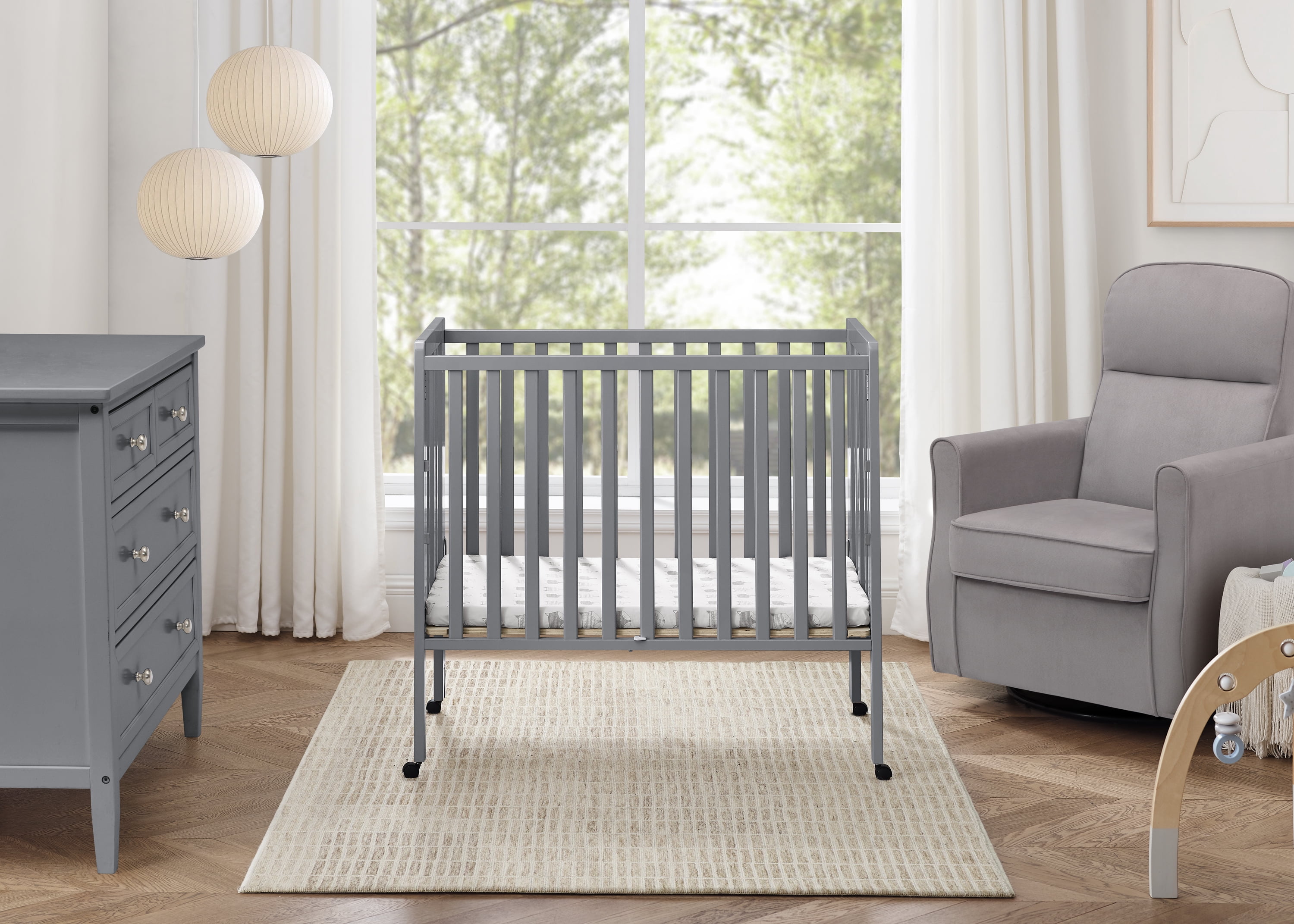 Delta Children Lee Portable Folding Mini Crib with 1.5-Inch Mattress - Greenguard Gold Certified, Grey