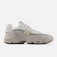 thumbnail image 2 of New Balance 1000 Unisex Shoes in White, 2 of 6