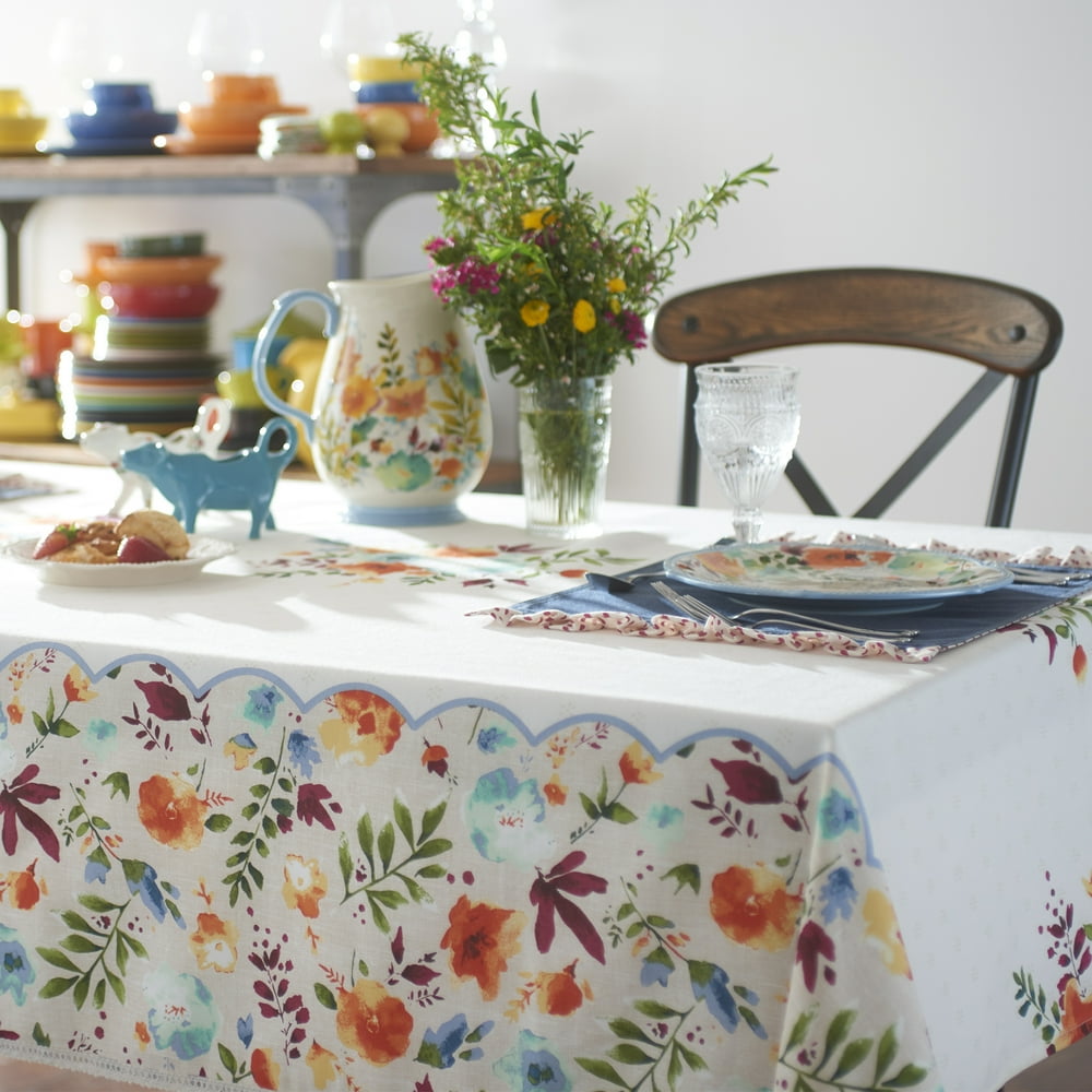 The Pioneer Woman 52" x 70" Willow Tablecloth