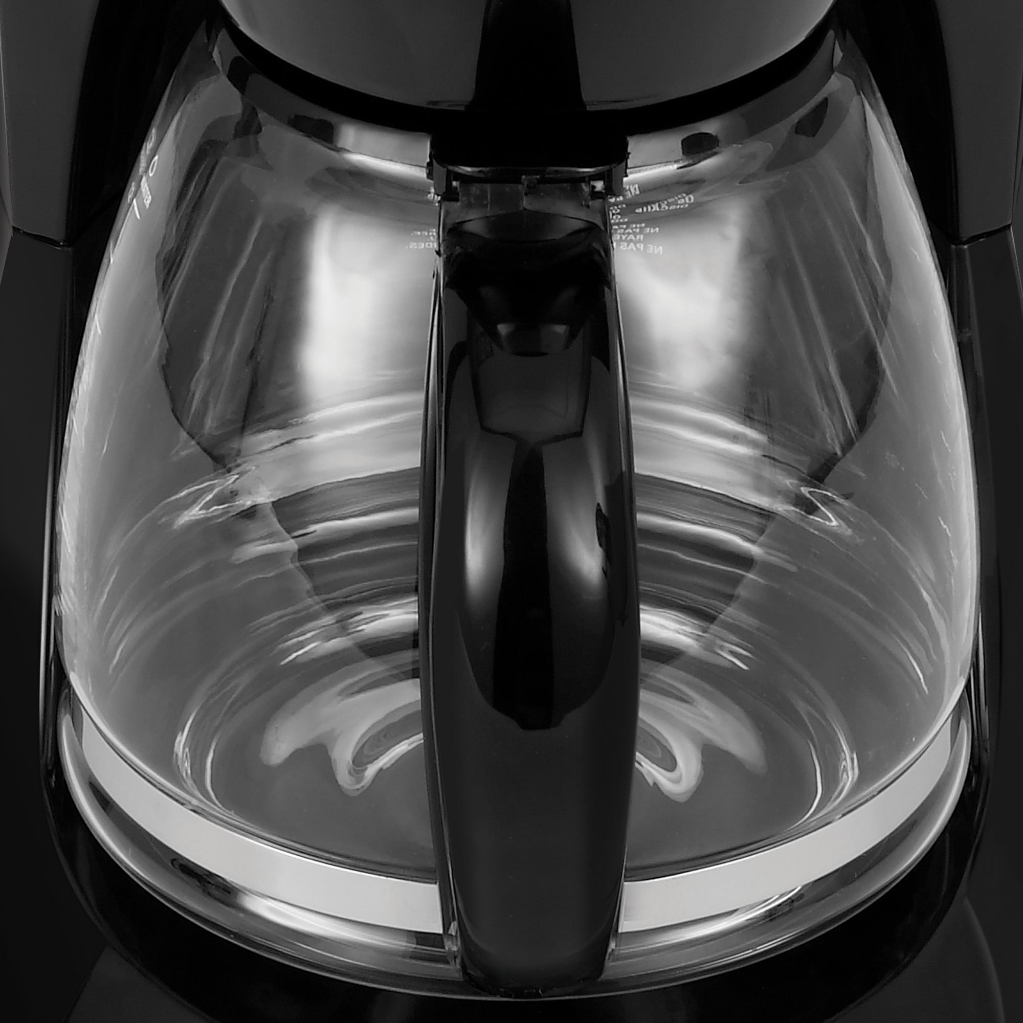 Black & Decker DCM2160B 12-Cup Programmable Coffee Maker - Bed Bath &  Beyond - 15011290