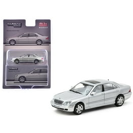 マイスト　メルセデスベンツ　Eクラス Maisto 1:18 Silver-Blue Mercedes Benz E Class Polizei