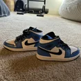 thumbnail image 3 of Size 10 - Jo r-dan 1 Mid Signal Blue, 3 of 6
