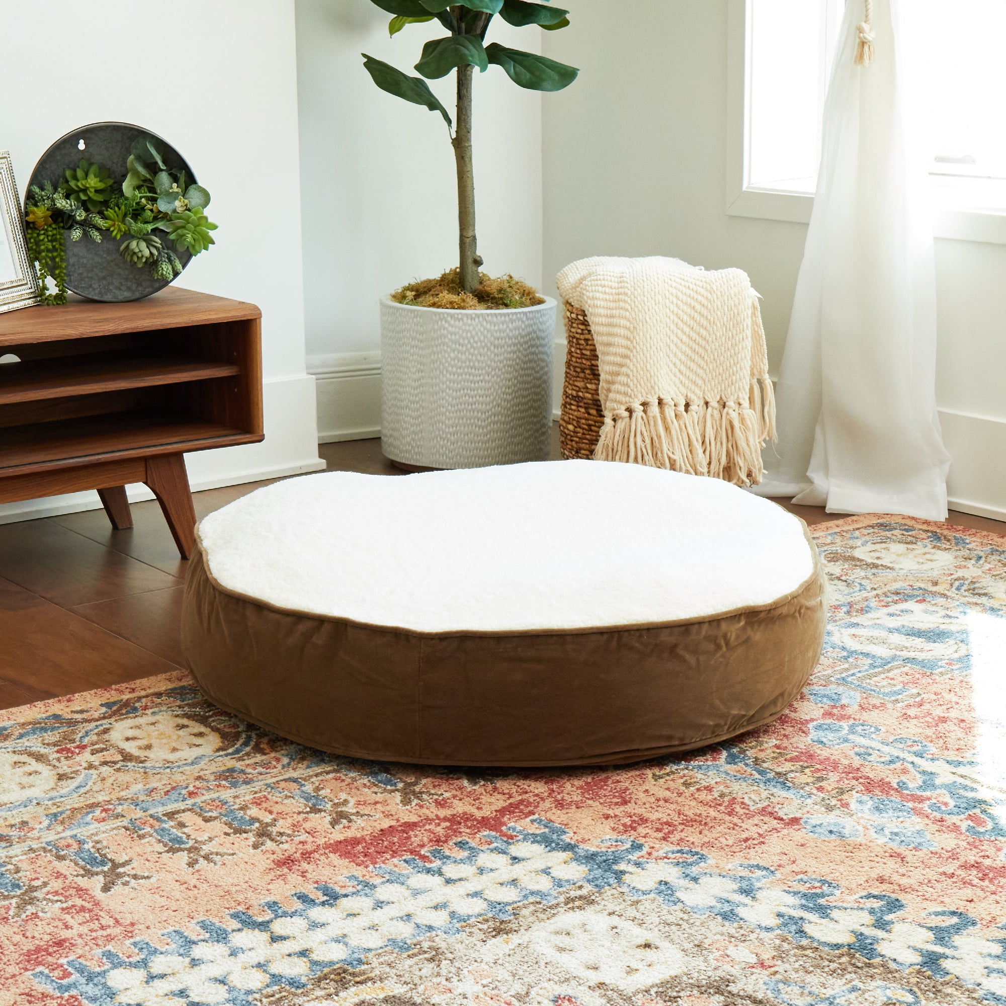 Happy Hounds Scout Deluxe Round Dog Bed, Medium, 36", Latte/Sherpa