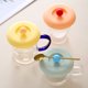 thumbnail image 1 of Funda de vaso de silicona – tapa redonda resistente a suciedad e insectos, para todos los tipos de tazas, sellado fuerte, abrazadera para cuchara, azul amarillo rosa, 10 cm – Sellado del cuenco de, 1 of 6