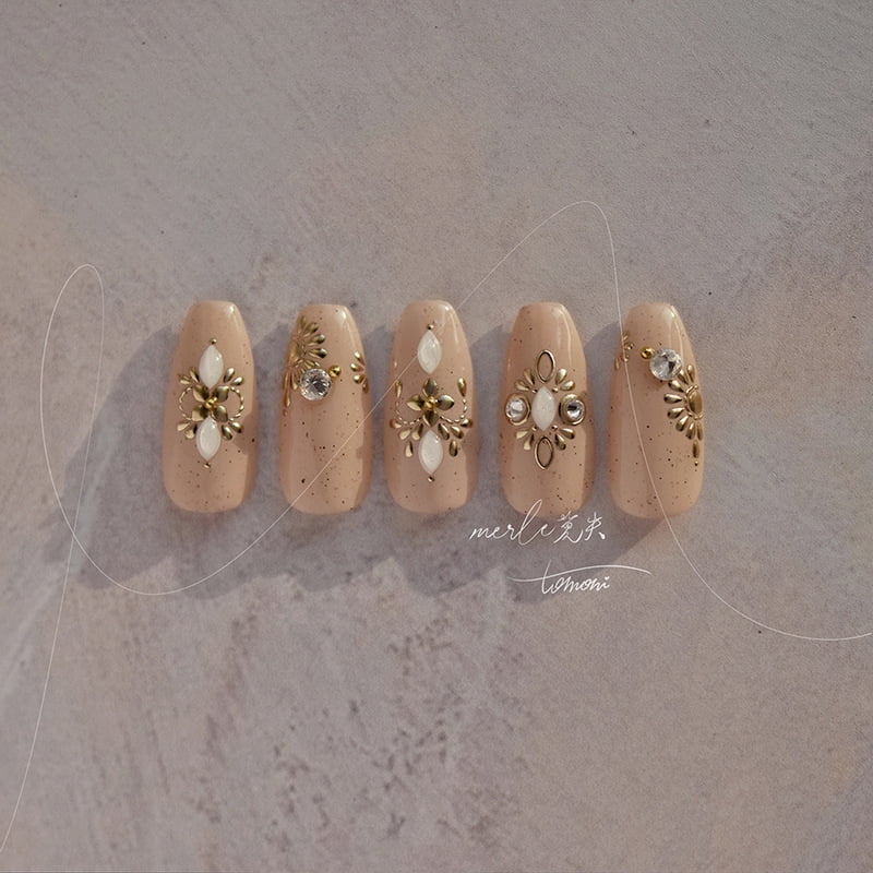 1 PCS Vintage Gold Floral High Quality 5D Embossed Nail Art Decals Nail Art Engraving Decoration Fashion Slider Nail Stickers