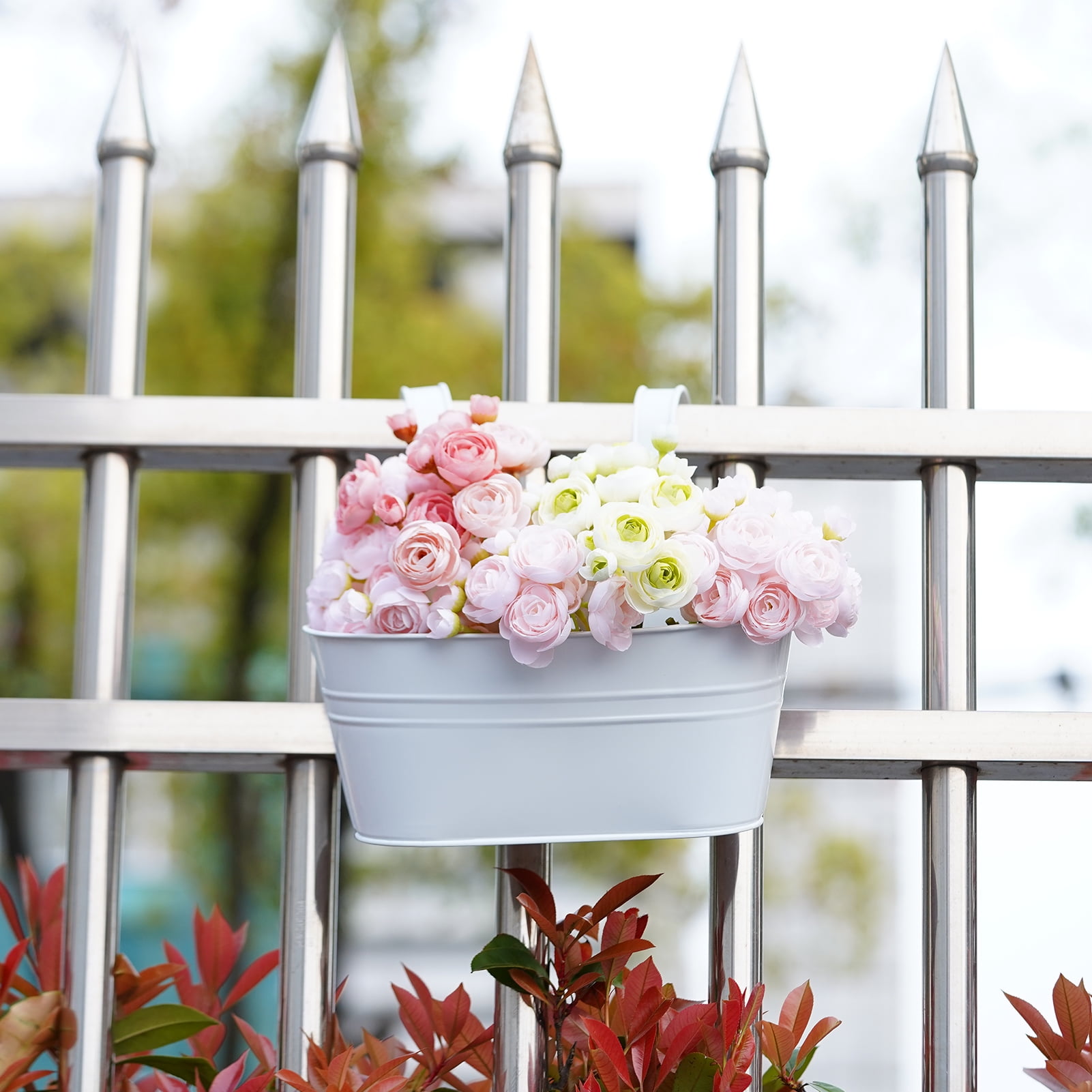 urorentea 3Pcs Metal Hanging Flower Pots for Outdoor Plants, Iron Railing Planter with Detachable Hooks and Drain Holes, Hanging Pots Fence Planters for Railing Garden Fence Balcony (white)