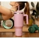 thumbnail image 3 of Hydrapeak Vaso Voyager DE 40 oz con asa y Pajita GINGERBREAD, 3 of 6