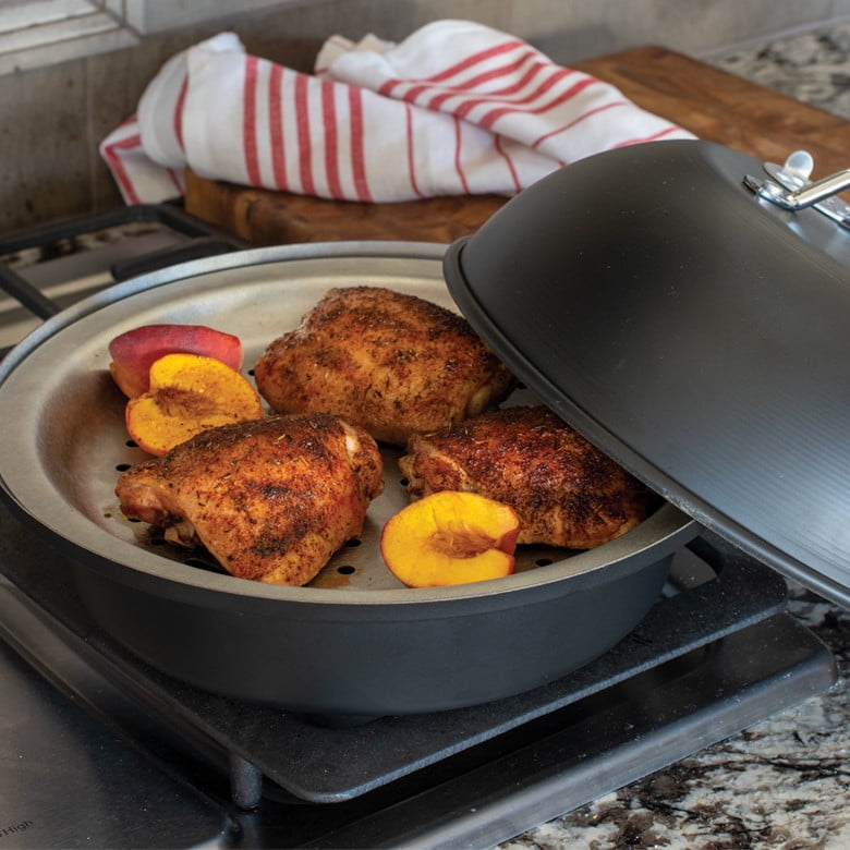 ノルディックウェア Nordic Ware 燻製器 スモーカー Red Kettle Smoker for Stovetop & Outdoor Cooking | Nordic Ware