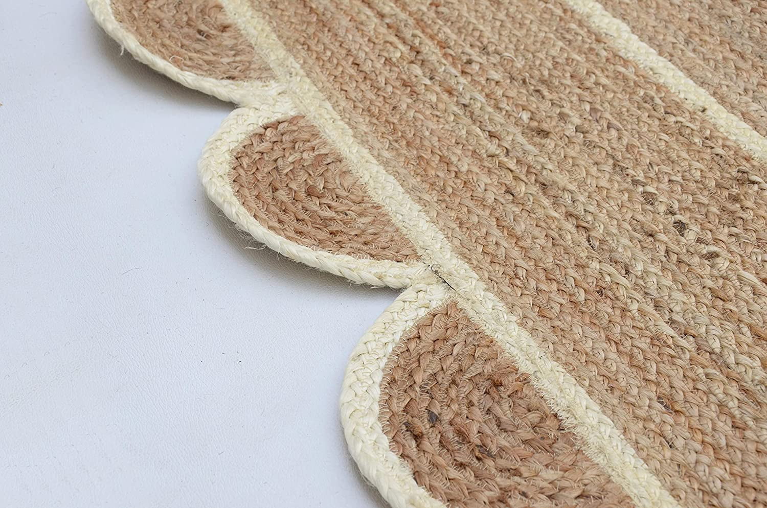 KLAVATE Natural Jute Hand Braided Scalloped Area Rug