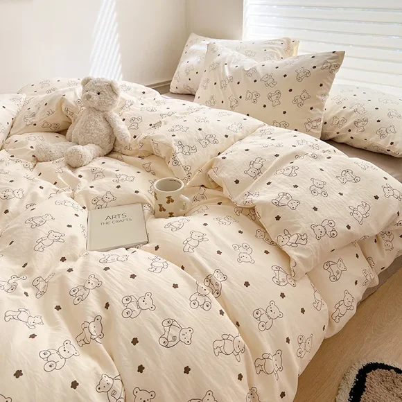 Class A Double Layer Yarn Four Piece Bedding Set Cartoon Cute Bed Sheet Quilt Set Fitted Sheet Cotton Linen Four Piece Set FGS