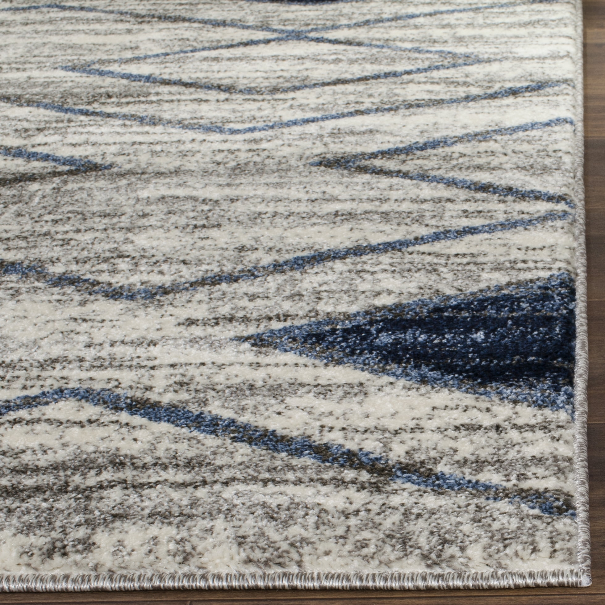 SAFAVIEH Tunisia Lydia Geometric Area Rug, Light Grey/Blue, 3' x 5'