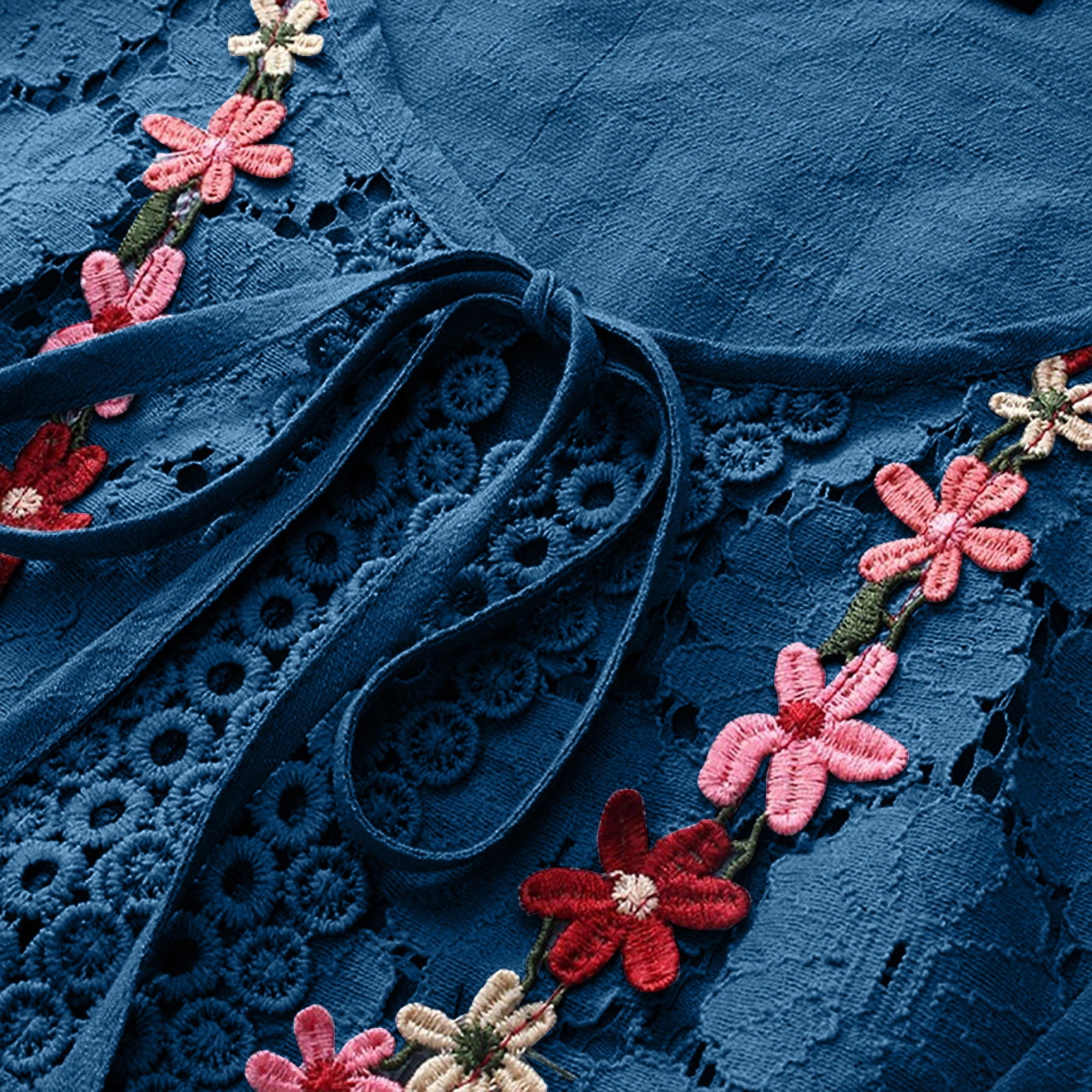Haut En Lin Pour Femme – T-shirt Ample Manches Courtes, Col Rond & Imprimé Floral Dentelle | Style Décontracté Tendance
