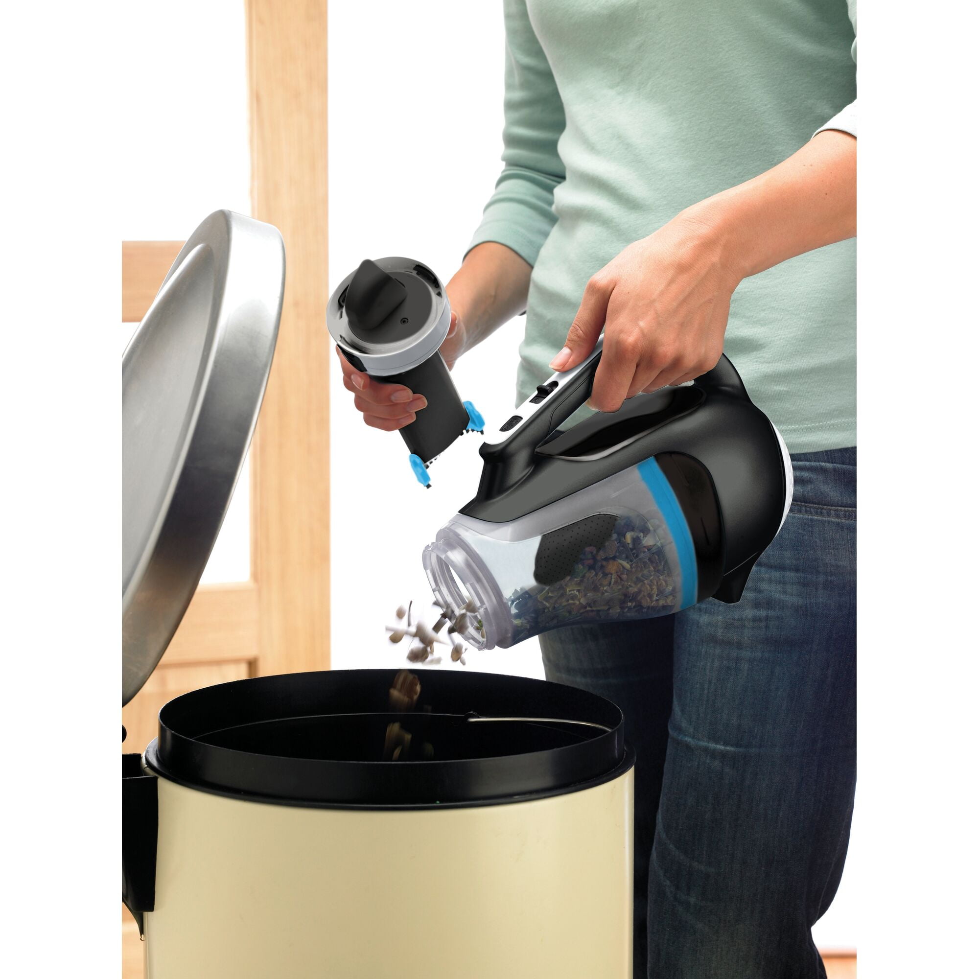 BLACK+DECKER Dustbuster Swivel Cordless Hand Vacuum Cleaner