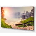 thumbnail image 2 of Majestic Matin Brumeux dans le Lac, 2 of 3