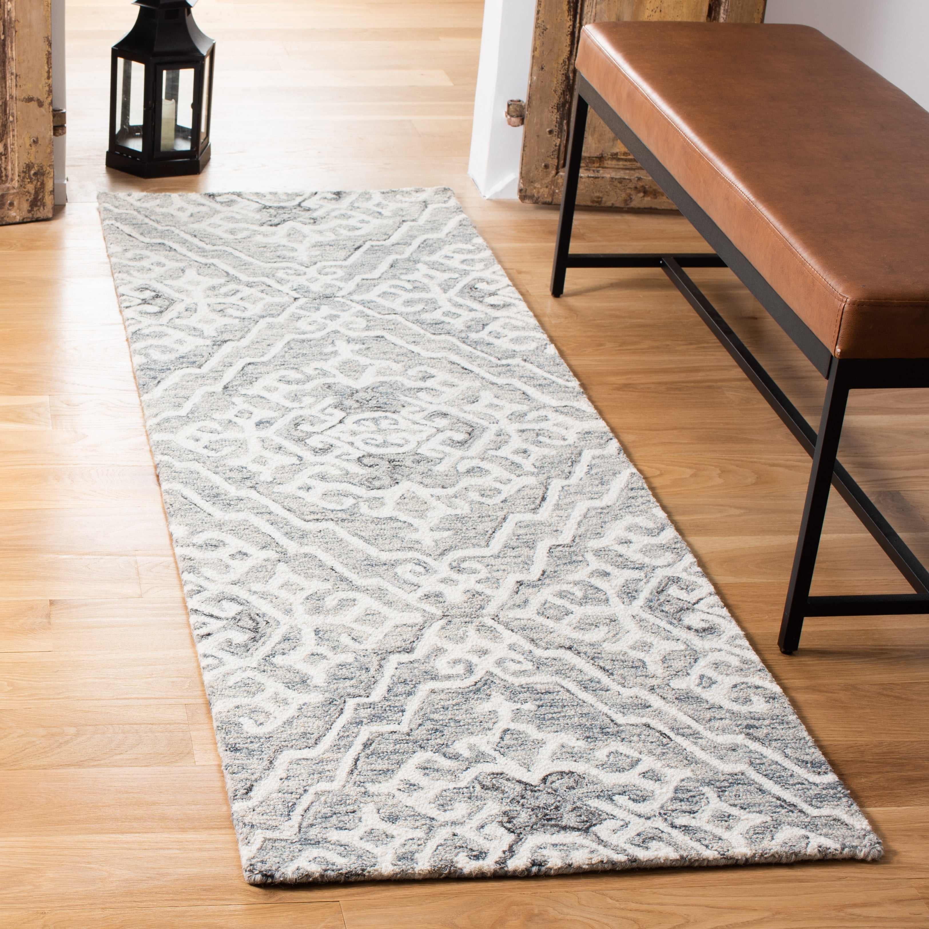 SAFAVIEH Micro-Loop Constantina Geometric Wool Runner Rug, Grey/Ivory, 2'3" x 7'