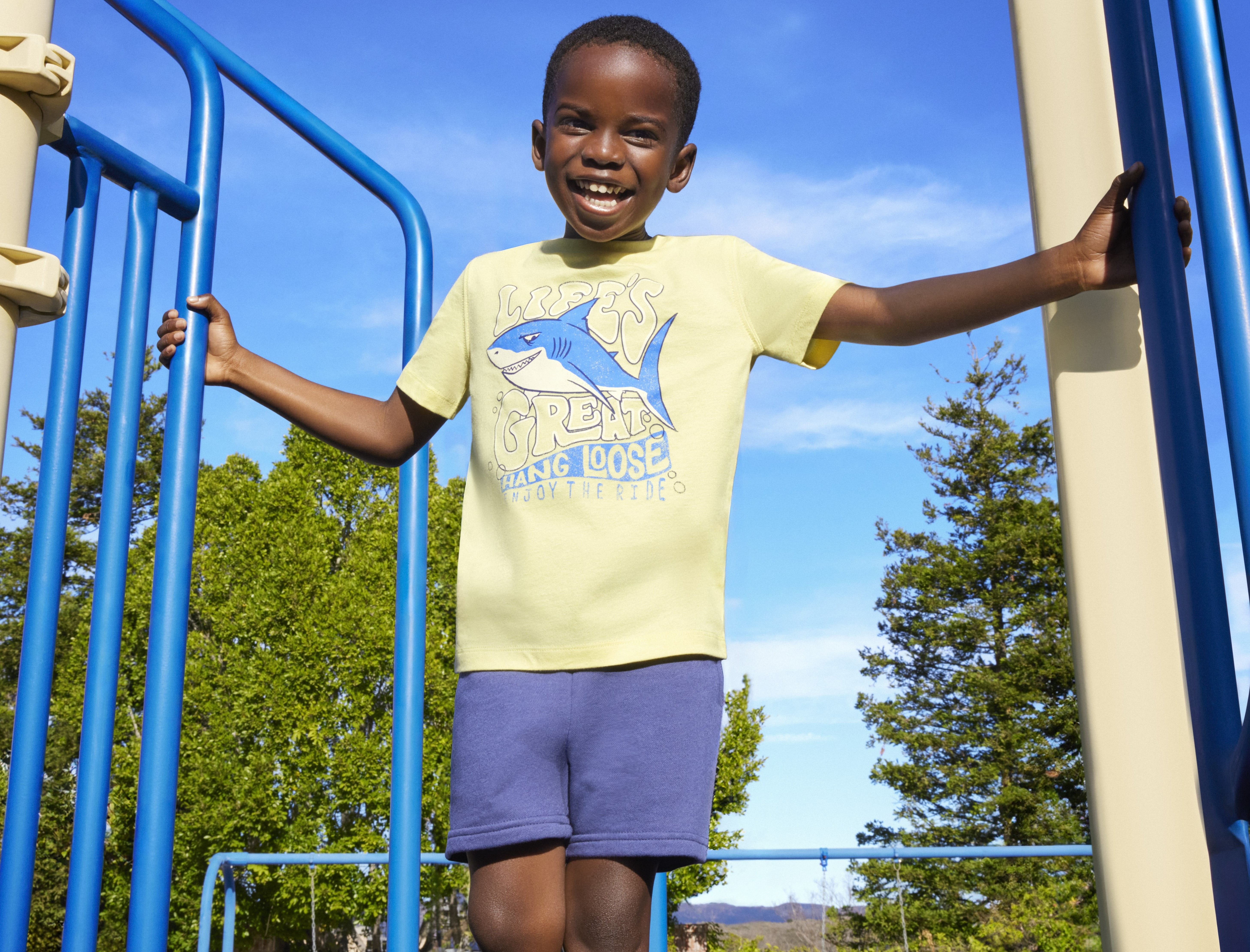Garanimals Toddler Boy Short Sleeve Graphic T-Shirt, Sizes 18M-5T