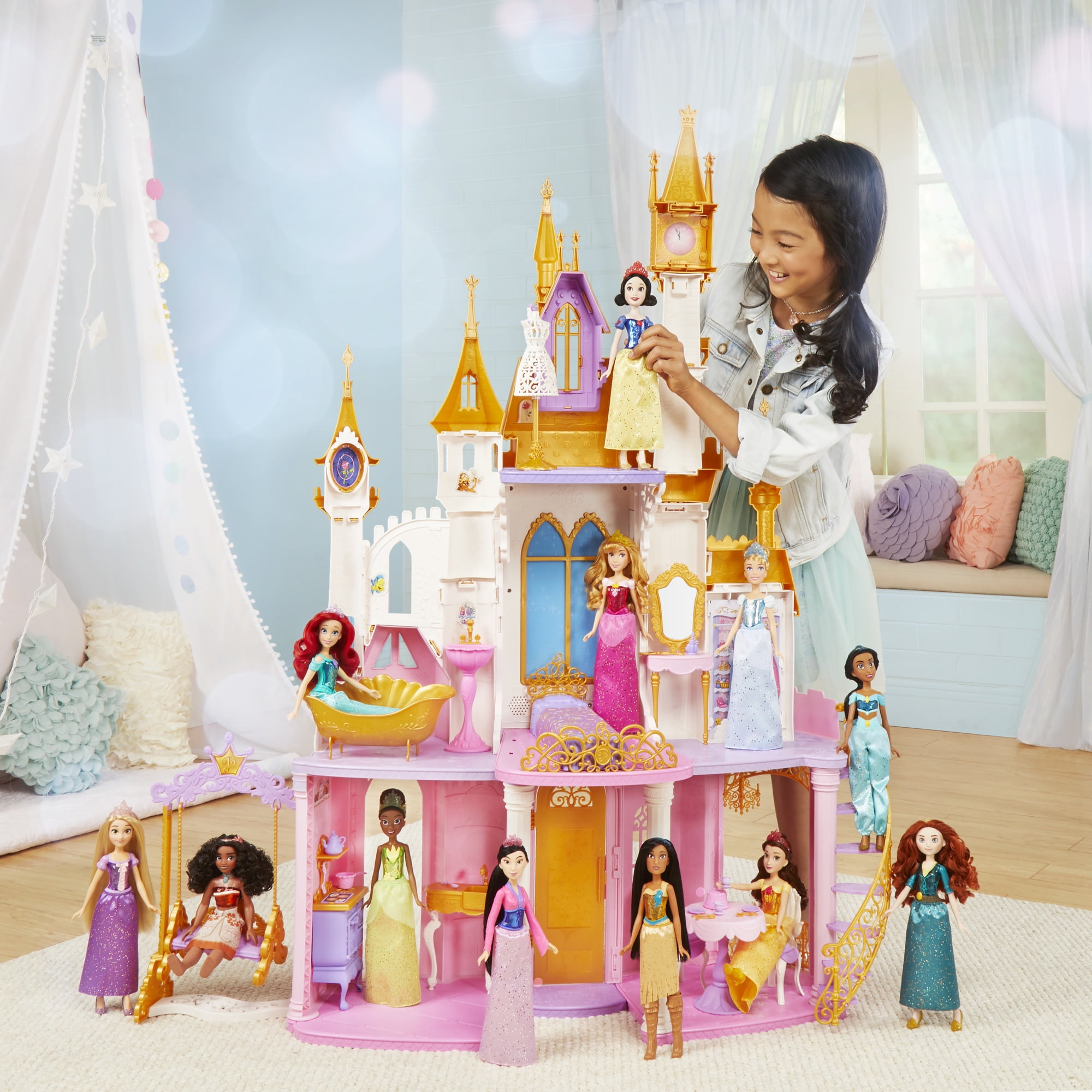 Havanemone video Army Disney Princess Ultimate Celebration Castle Doll House with Musical  Fireworks Light Show - Walmart.com