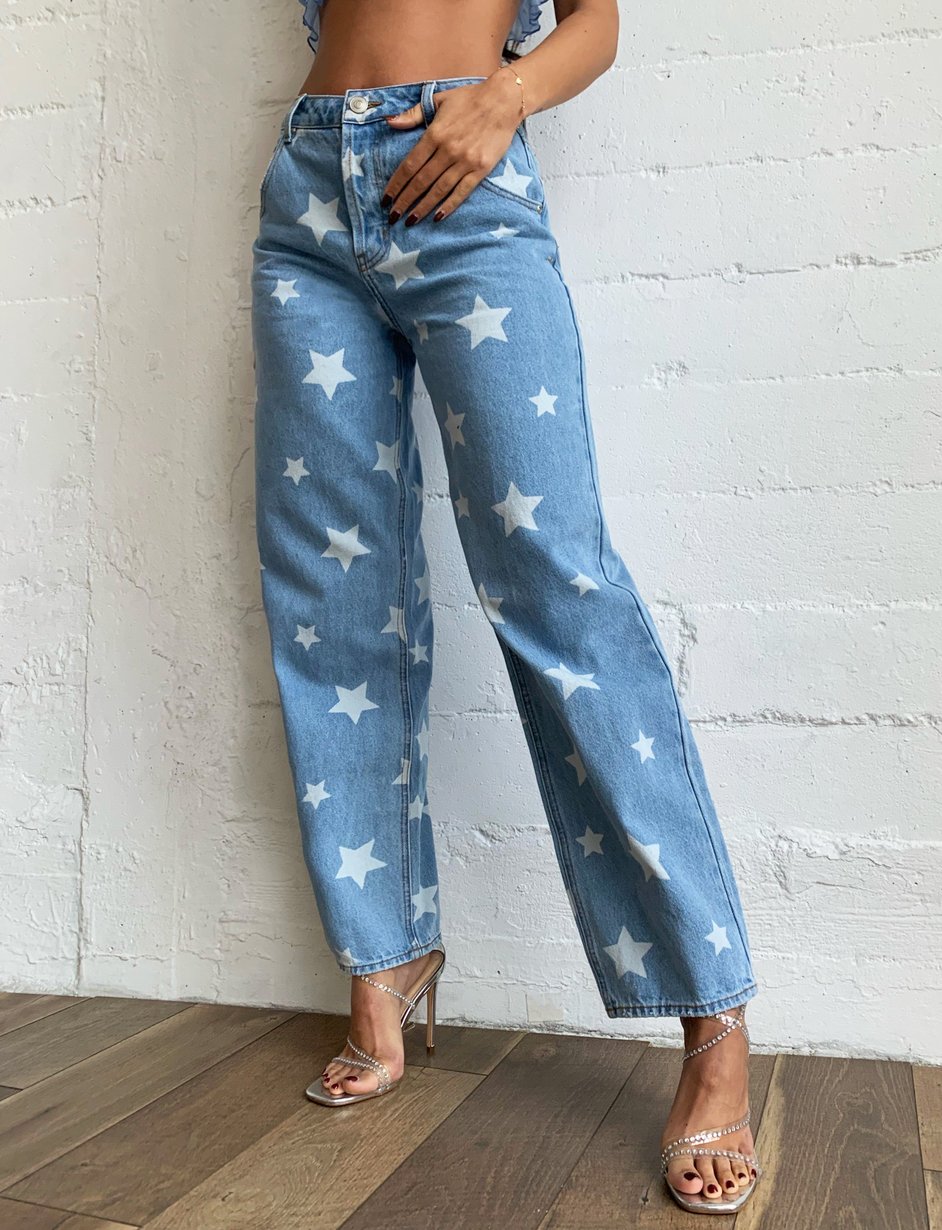 Puloru Women Star Print Jeans, Loose Straight-leg Pants with Pocket Belt  Loop - Walmart.com
