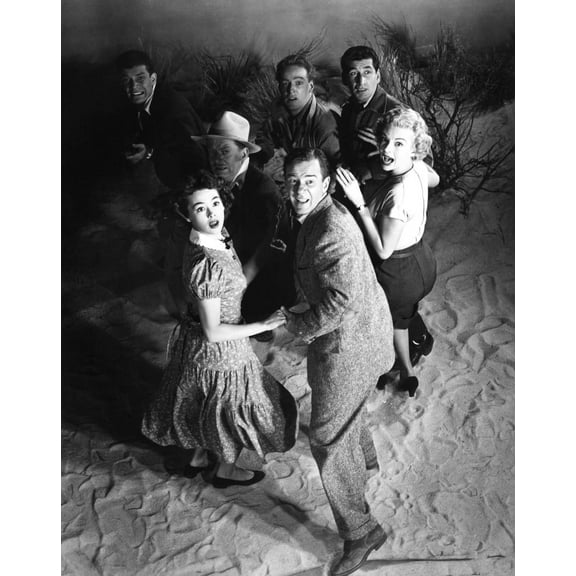 It Came From Outer Space Brad Jackson Barbara Rush George Eldridge Richard Carlson Russell Johnson Allen Dexter Kathleen Hughes 1953 Photo Print (8 x 10)