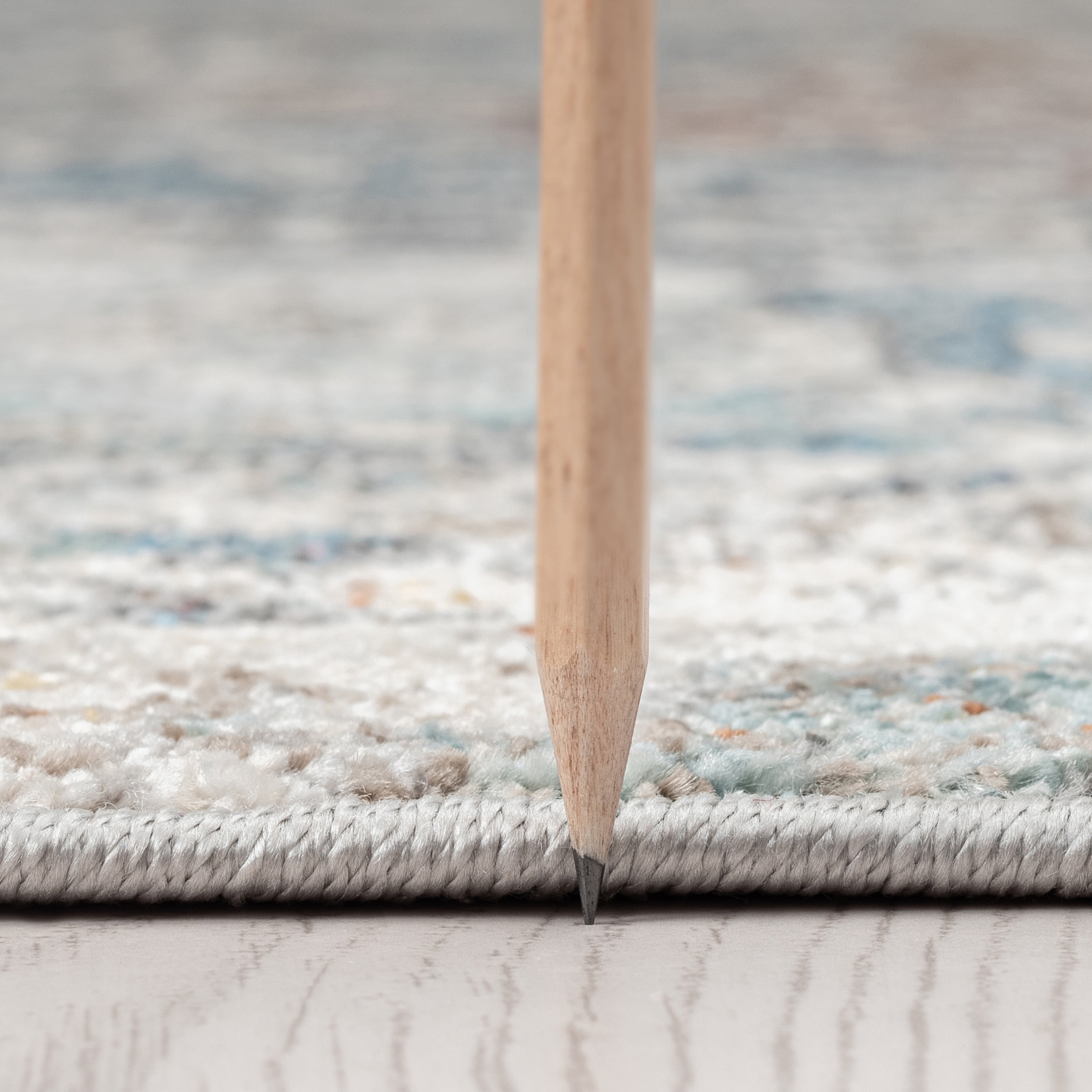 Traditional 2x8 Area Rug (2'3'' x 7'7'') Floral Navy, Cream Indoor Runner Easy to Clean