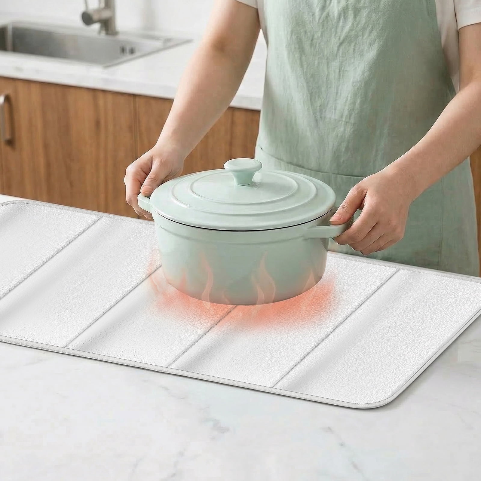Heat Resistant Countertop Mat, 15.75 x 35.43 Inch Kitchen Protector Pad for Air Fryer, Coffee Maker, Microwave, Oven, Foldable Non-Slip
