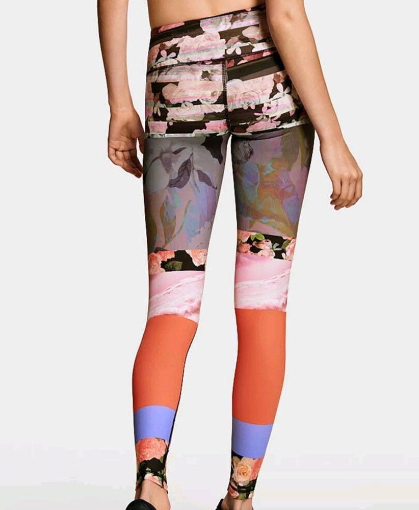 NWT VICTORIA'S SECRET SPORT BLACK ROSE TEASE FLORAL KNOCKOUT TIGHT YOGA  LEGGINGS XSMALL $55 for Sale in Renton, WA - OfferUp