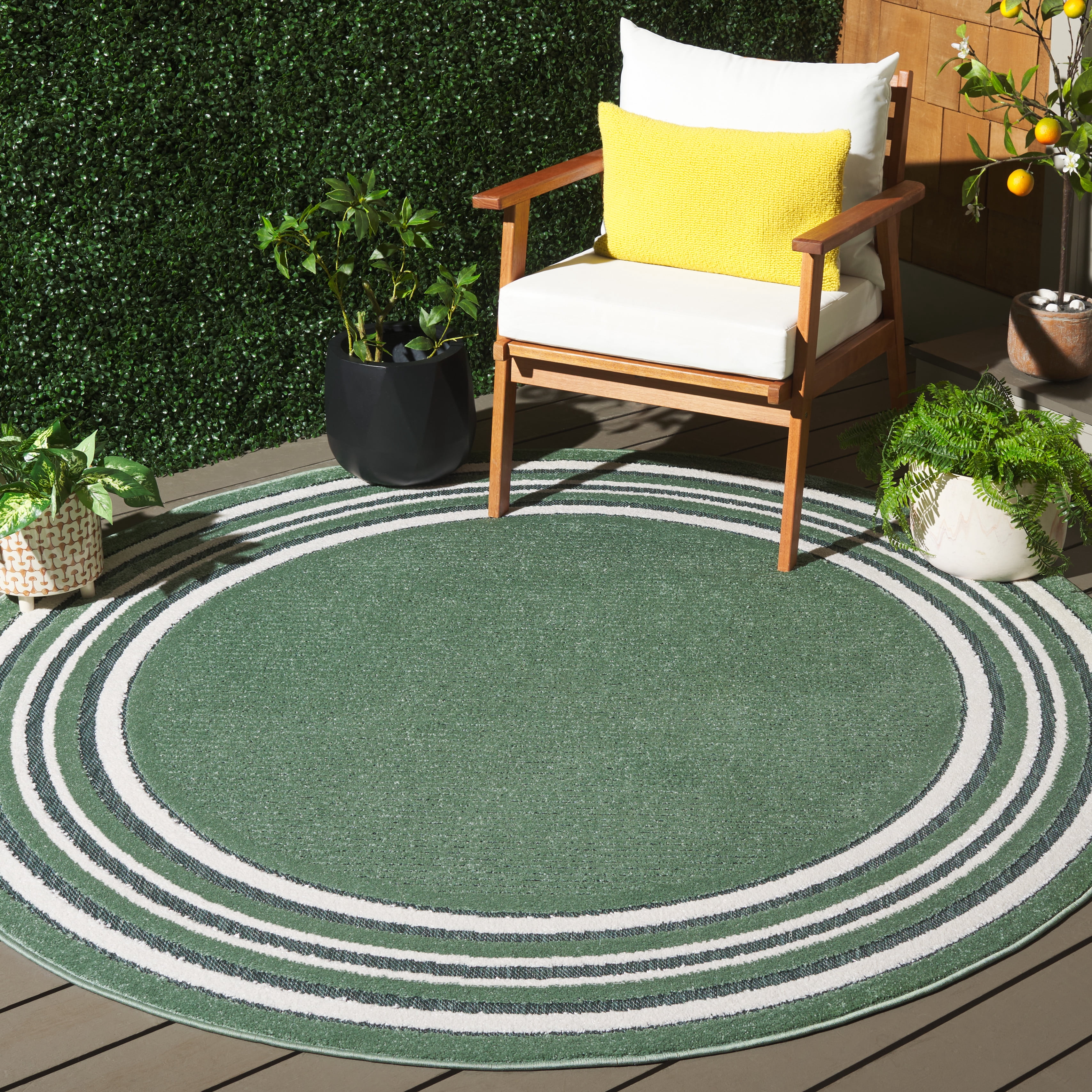 SAFAVIEH Cabana Rado Bordered Indoor/Outdoor Area Rug, Green/Ivory, 6'7" x 6'7" Round