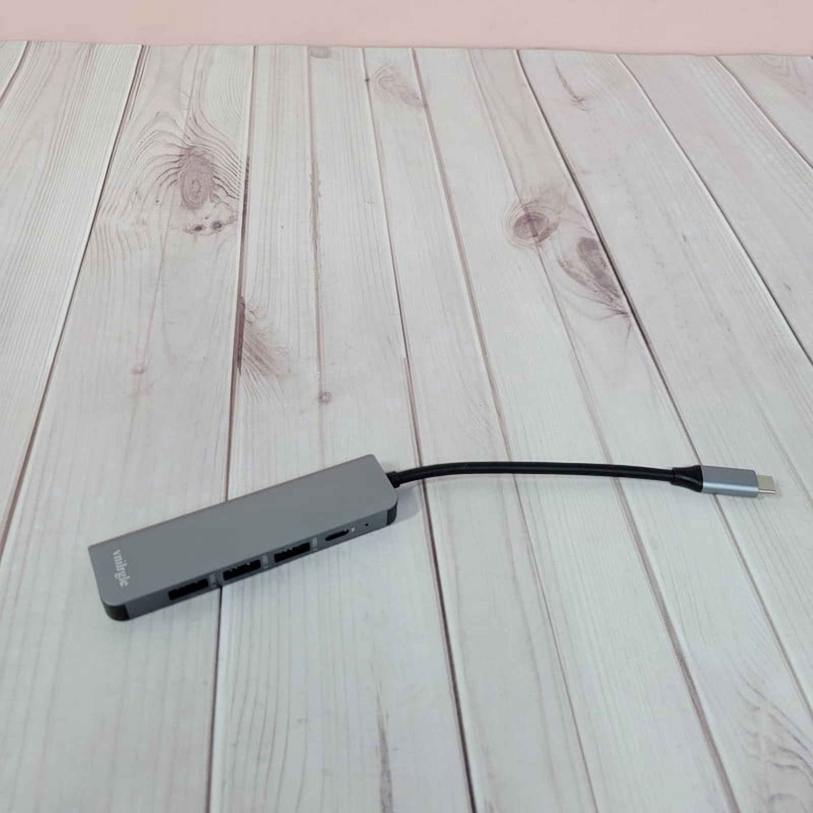 vnilrgle USB hubs  Aluminum Alloy Design – High-Speed – Perfect for Home & Office