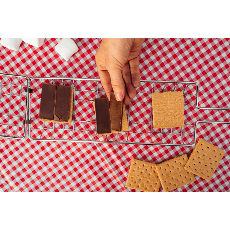 Coghlan's Camper's S'mores Grill with 17-Inch Handle photo 4