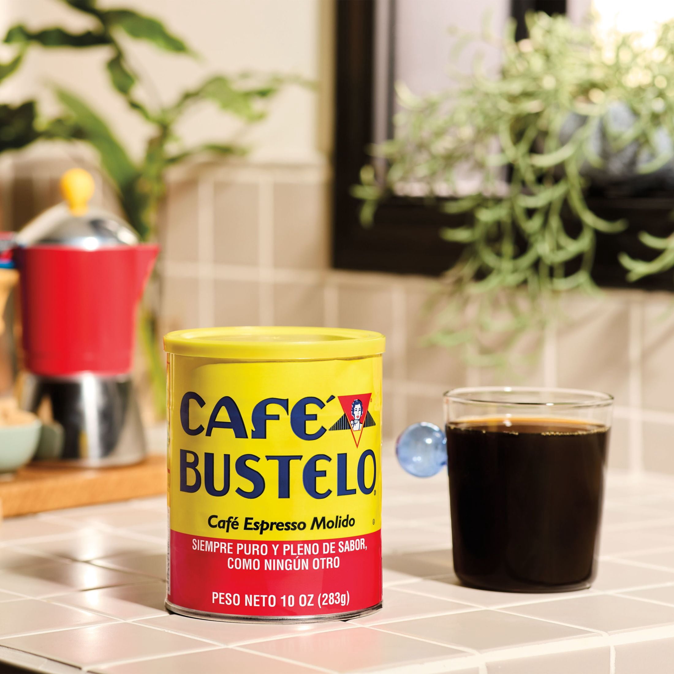 Cafe Bustelo Espresso Ground Coffee, Dark Roast, 10 Oz Can