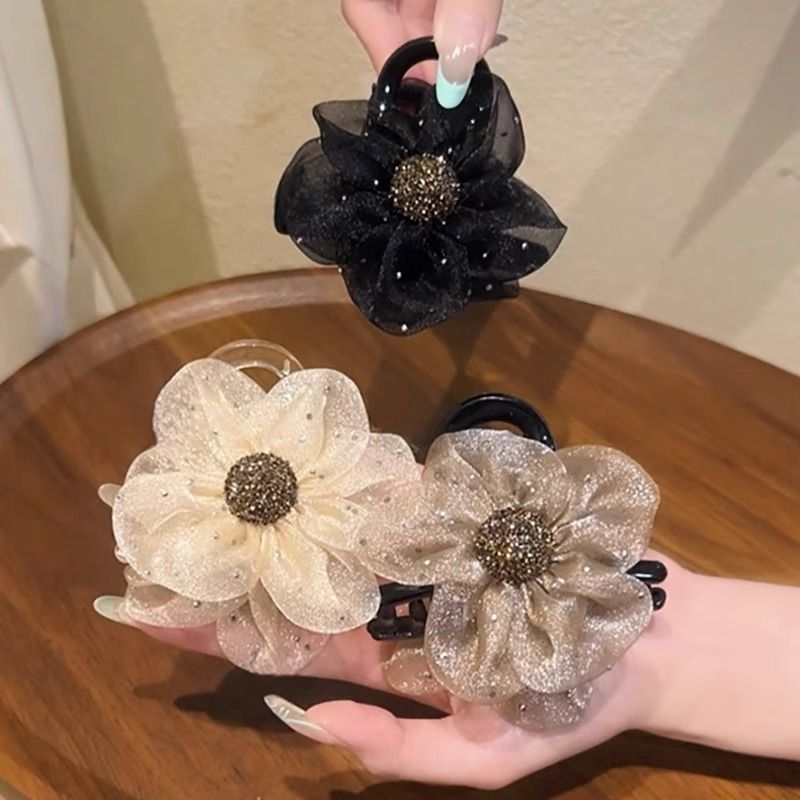 EKE Women’s Hair Clip Vintage Retro Back-Wear Elegant Hair Accessory with Fashion Texture