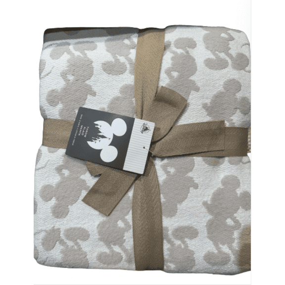 Disney Parks Homestead Collection Mickey Silhouette Throw Blanket New with Tag