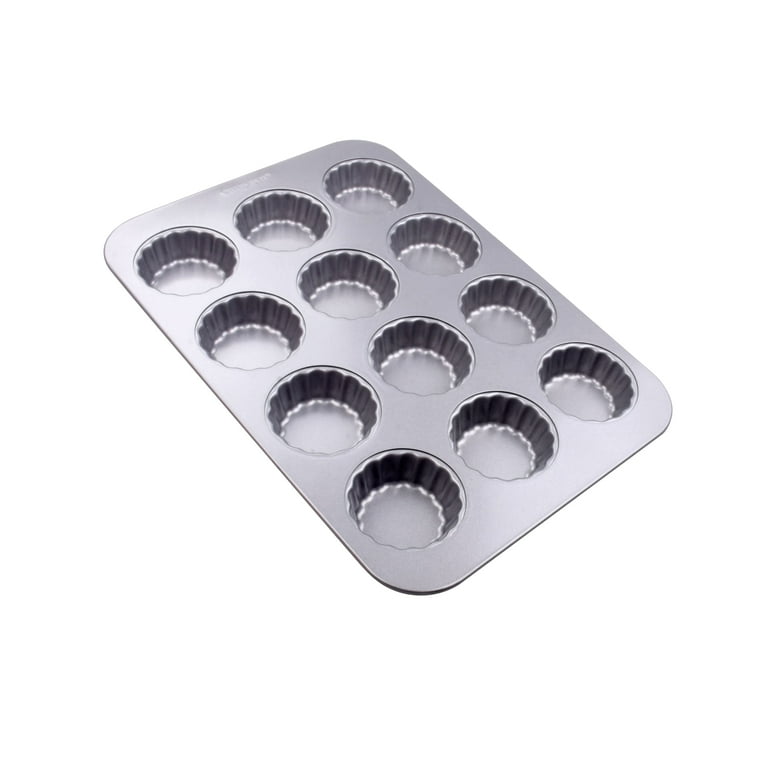 6 Pack: 6-Cavity Metal Reinforced Silicone Mini Fluted Cake Pan by Celebrate It | Michaels