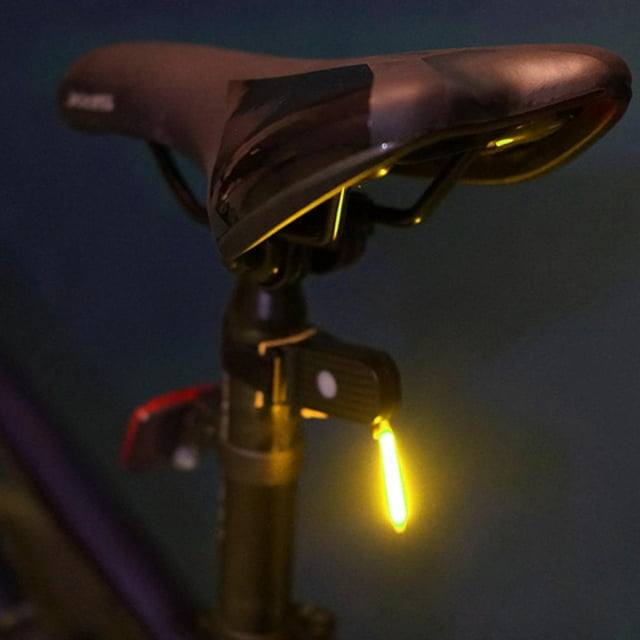 Feltree LED Motorcycle Tail Light with 40 Lumens Brightness, USB Rechargeable & Waterproof Design, 10H Battery for Night Riding Safety