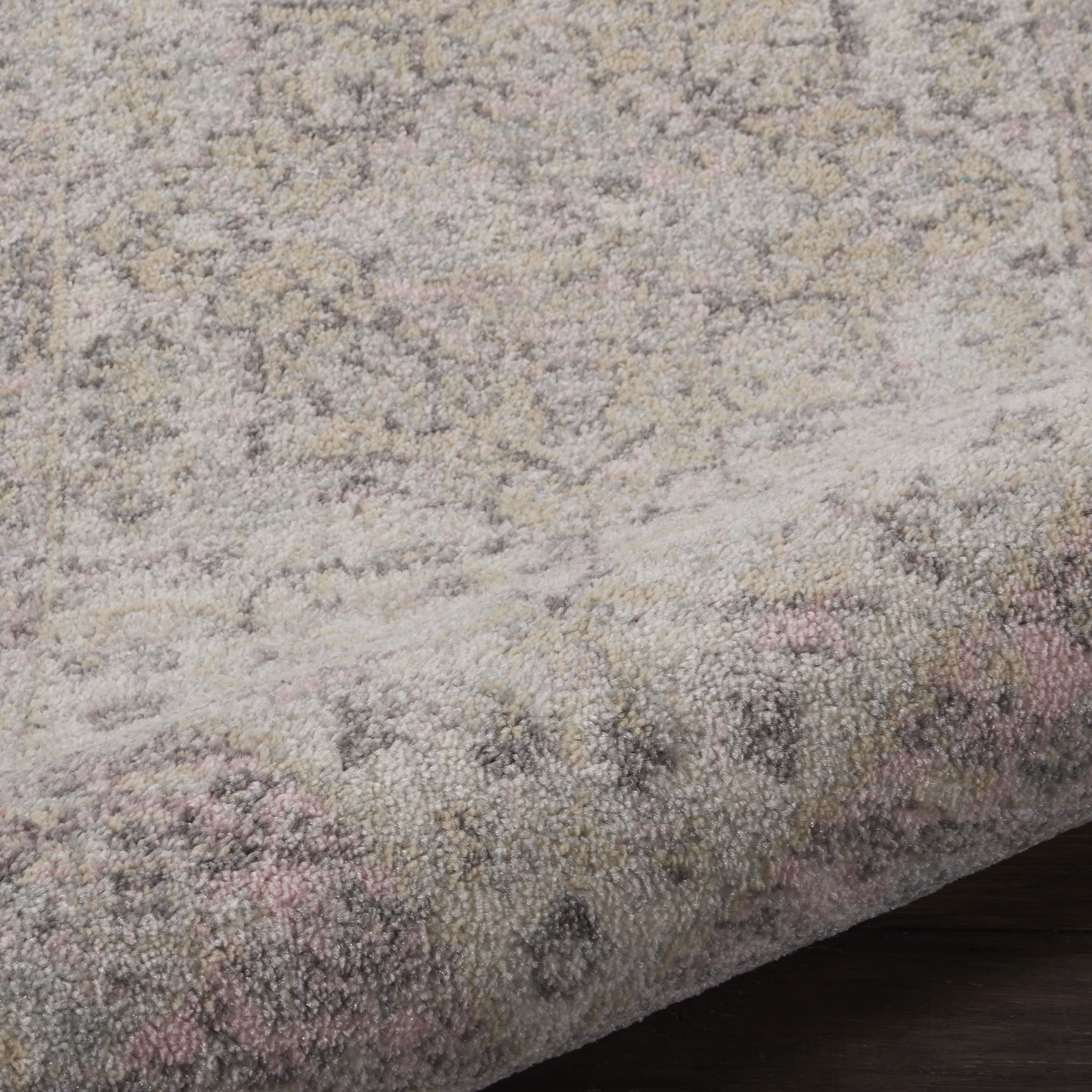 Desert Fields Persian Ivory/Pink 2'3" x 7'3" Area Rug, (2' x 7')