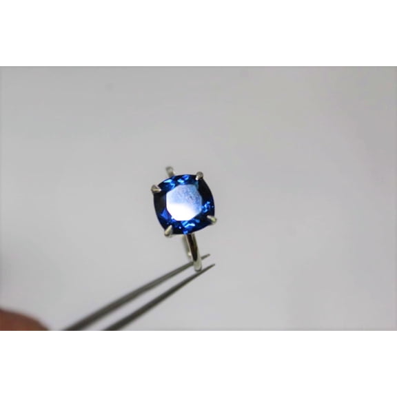 blue tanzanite cushion cut gemstone engagement ring 925 sterling silver ring