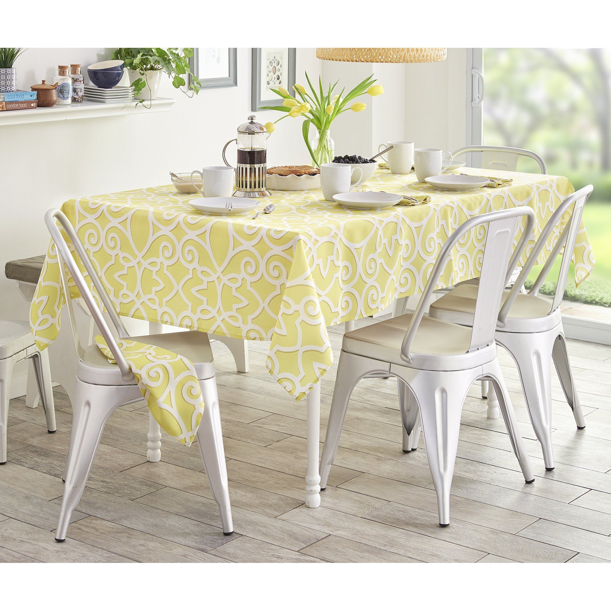 Chase Geometric Stain Resistant Indoor Outdoor Tablecloth