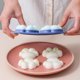 thumbnail image 4 of Bandejas para cubitos de hielo, linda máquina para hacer cubitos de hielo con forma de pata de gato con tapa, material de silicona, herramienta de bricolaje perfecta para el pudín de frutas, 4 of 8