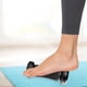 thumbnail image 1 of Rodillo para pies, masaje para aliviar la fascitis plantar, dolor en el arco del pie, columna de Yoga (negro), 1 of 6