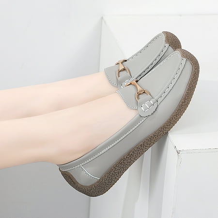 

Women‘s Solid Color Faux Leather Slip-on Shoes Metal Decor Flat Shoes