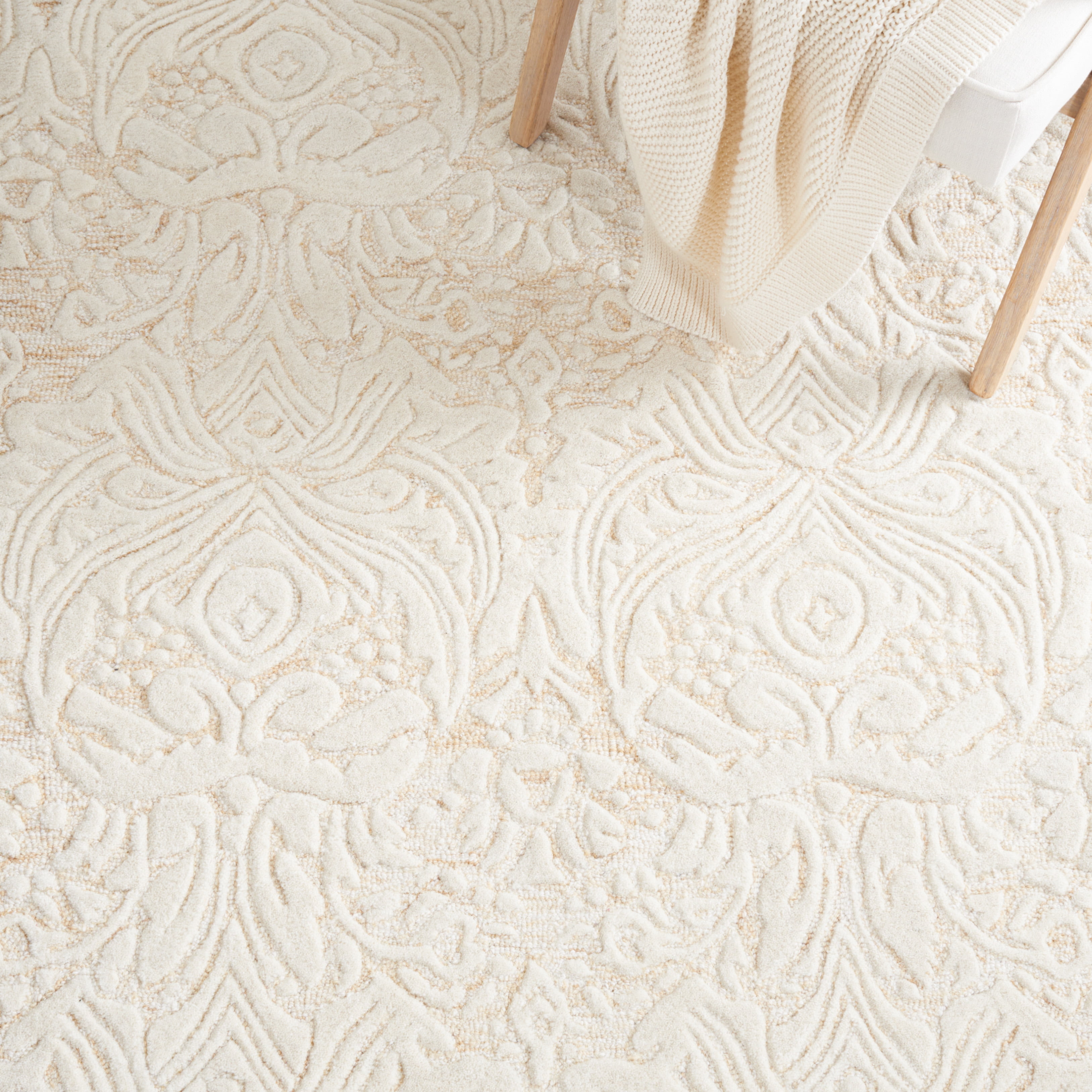 Safavieh Metro Della Medallion Area Rug, Gold/Ivory, 6' x 6' Square