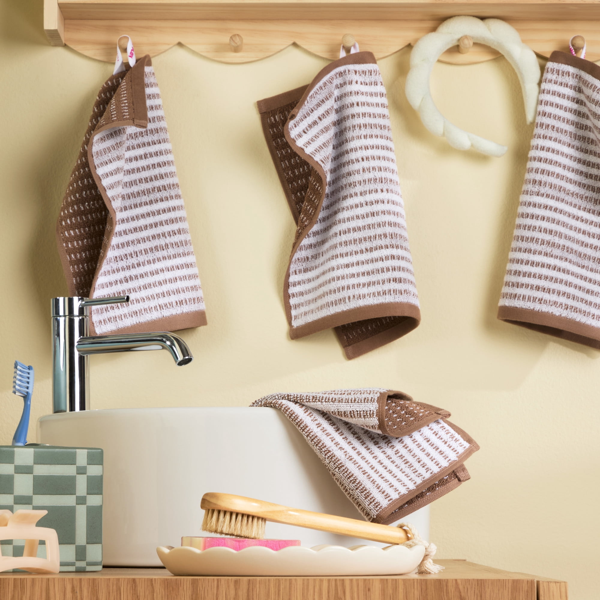 TOWN & COUNTRY PLAY 4-Piece Striped Reversible Terry Brights Washcloth Set, 13"x13", 100% BCI Cotton, Plush & Absorbent 550GSM, Mocha Brown