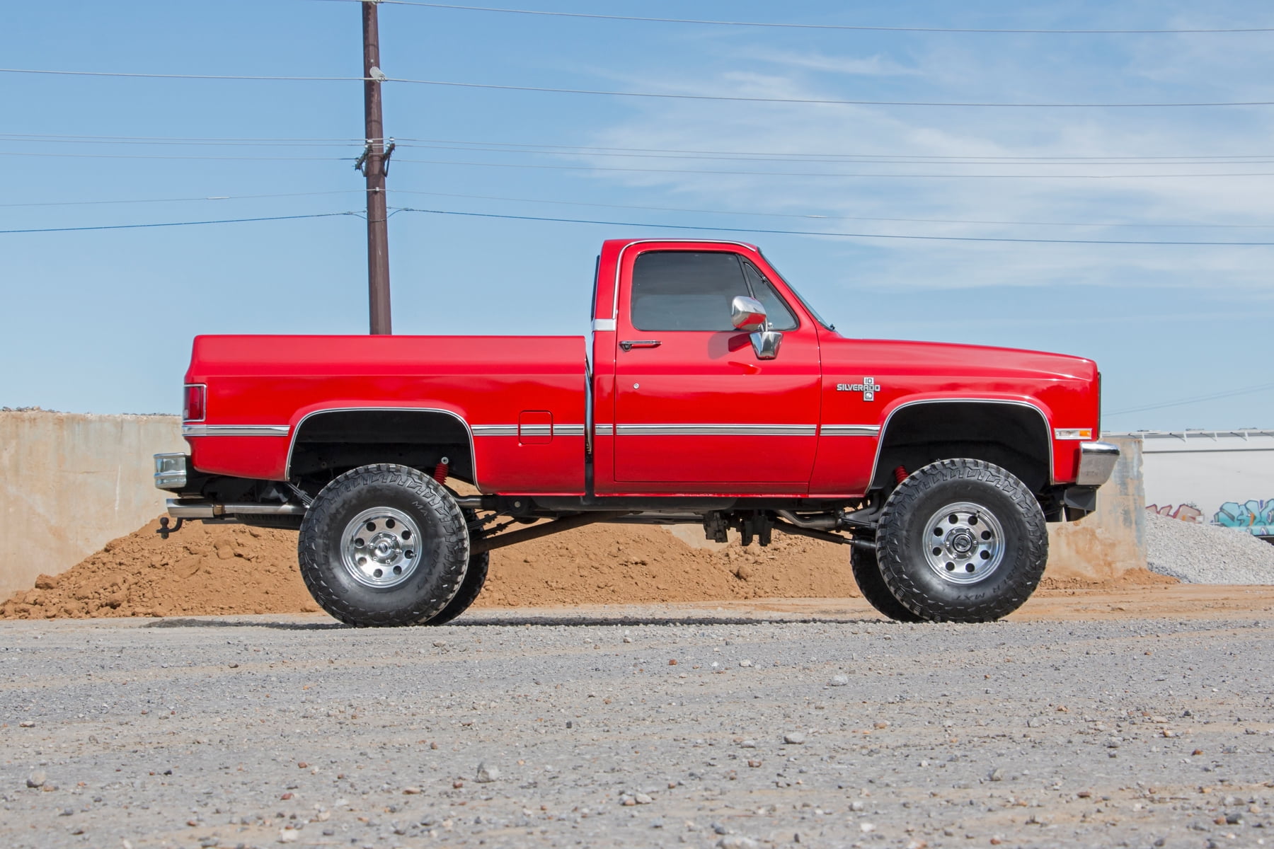 Rough Country 4" Lift Kit for 73-76 Chevy C20/K20