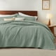 thumbnail image 2 of Colchas ligeras Quilt Bedsure, tamaño king, color verde salvia, 2 of 7