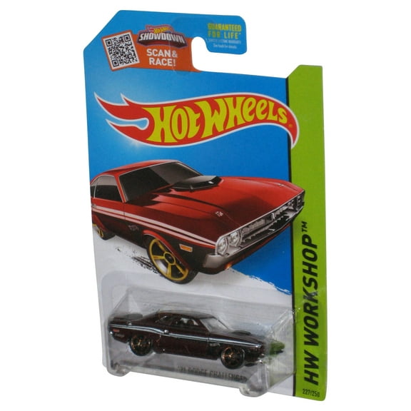 Hot Wheels HW Workshop (2013) Red '71 Dodge Challenger Car 227/250