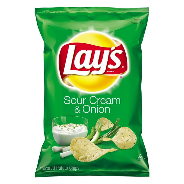(4 Pack) Lay's Potato Chips, Sour Cream & Onion Flavor, 2.75 oz Bag